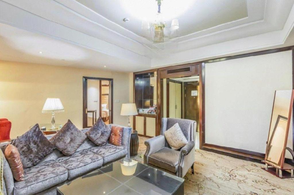 New Century Grand Hotel Xinxiang Exterior foto