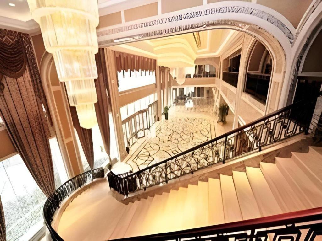New Century Grand Hotel Xinxiang Exterior foto